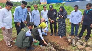 Pembangunan Masjid dan Ponpes Tahfizh Qur'an Nur Baytu Ismail Dimulai