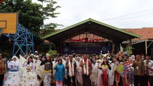Bupati Imron Minta Kadisdik Perbanyak Sekolah Unggulan