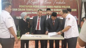 KPU Kabupaten Cirebon Tetapkan Perolehan Kursi Parpol dan Anggota DPRD Terpilih