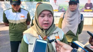 Perbaiki Iklim, DLH Kota Cirebon Bekali Masyarakat Membuat Pupuk Kompos
