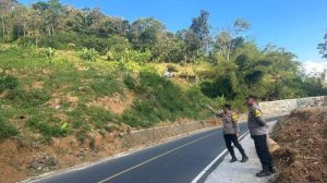 Selama Ada Pekerjaan Pelebaran Bahu Jalan, Jalur Majalengka - Cikijing Ditutup Sementara