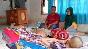 Tergolek Lemah Akibat Kanker Ganas, Revarina Ingin Sembuh dan Sekolah Lagi