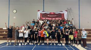 Meriahkan HUT RI ke-79, EWF Cirebon Gelar Pertandingan Bulutangkis