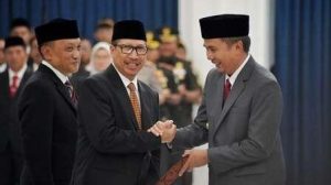 Pj Gubernur Jabar Kukuhkan Dedy Taufik Jadi Pjs Bupati Indramayu