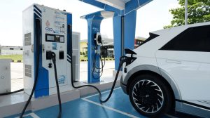 Charging Kendaraan Listrik Pakai SuperApps