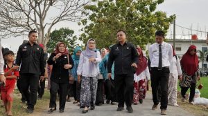Warga Desa Bogor Senang Jalannya Dibeton