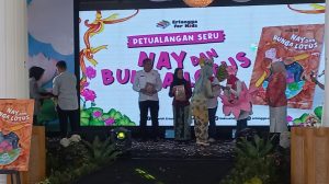 Penjabat TP PKK Kabupaten Majalengka Luncurkan Buku Nay dan Bunga Lotus