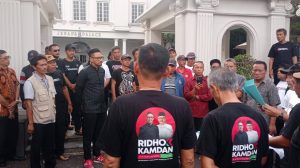 Ridho Akan Perjuangkan Harapan Supir Angkot Agar Berjaya Lagi