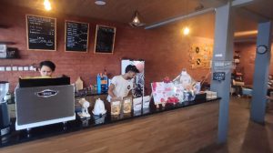 Warung Reang Tegalwangi Jadi Pilihan Baru Tempat Makan Siang dan Pertemuan Bisnis