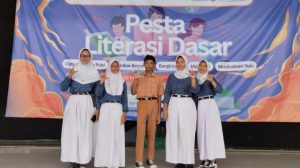 SMPN 10 Raih Prestasi di Ajang Pesta Literasi Dasar