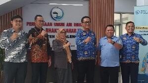 Perumda Tirta Bhakti Raharja Majalengka Bayar Pajak Air Permukaan Sebesar Rp152 Juta