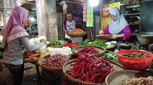 Harga Cabai di Indramayu Tembus 92 Ribu Per Kilogram