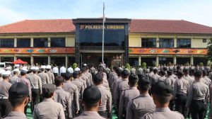 Ciptakan Suasana Harmonis di Lingkungan Kepolisian, Polresta Cirebon Bacakan Asmaul Husna Usai Apel Pagi