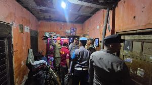 Gerebek Markas Geng Motor, Polisi Temukan Parang di Rumah Kosong