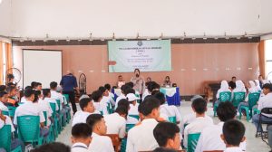 Kapolresta Cirebon Ajak Pelajar Hadapi Tantangan Masa Depan dengan Mandiri dan Bijak Teknologi
