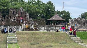 Libur Panjang, Goa Sunyaragi Ramai Dikunjungi Wisatawan