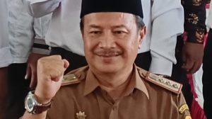 Pemcam Gebang Akan Bangun Tempat Pembuatan Batako dari Sampah Plastik