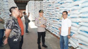 Bulog Cirebon Pastikan Stok Beras Aman hingga Tahun Depan