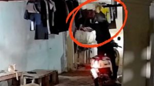 Maling Pakaian Dalam Wanita Terekam CCTV