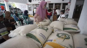 Juni-Juli 2025 Bantuan Pangan Turun, Bulog Cirebon Siap Salurkan 9.800 Ton Beras