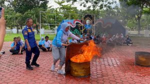 Pelatihan Pemadaman Kebakaran