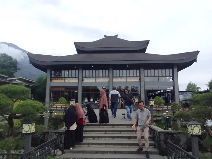 Wisata Kuningan